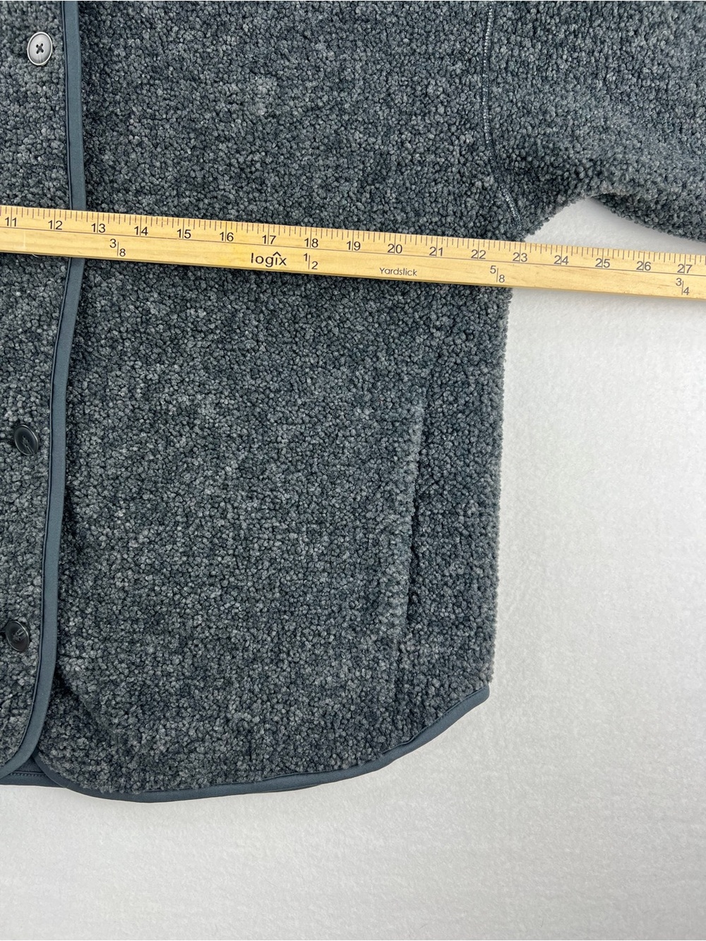 Uniqlo Charcoal Gray Fleece Crew - Picture 6 of 9
